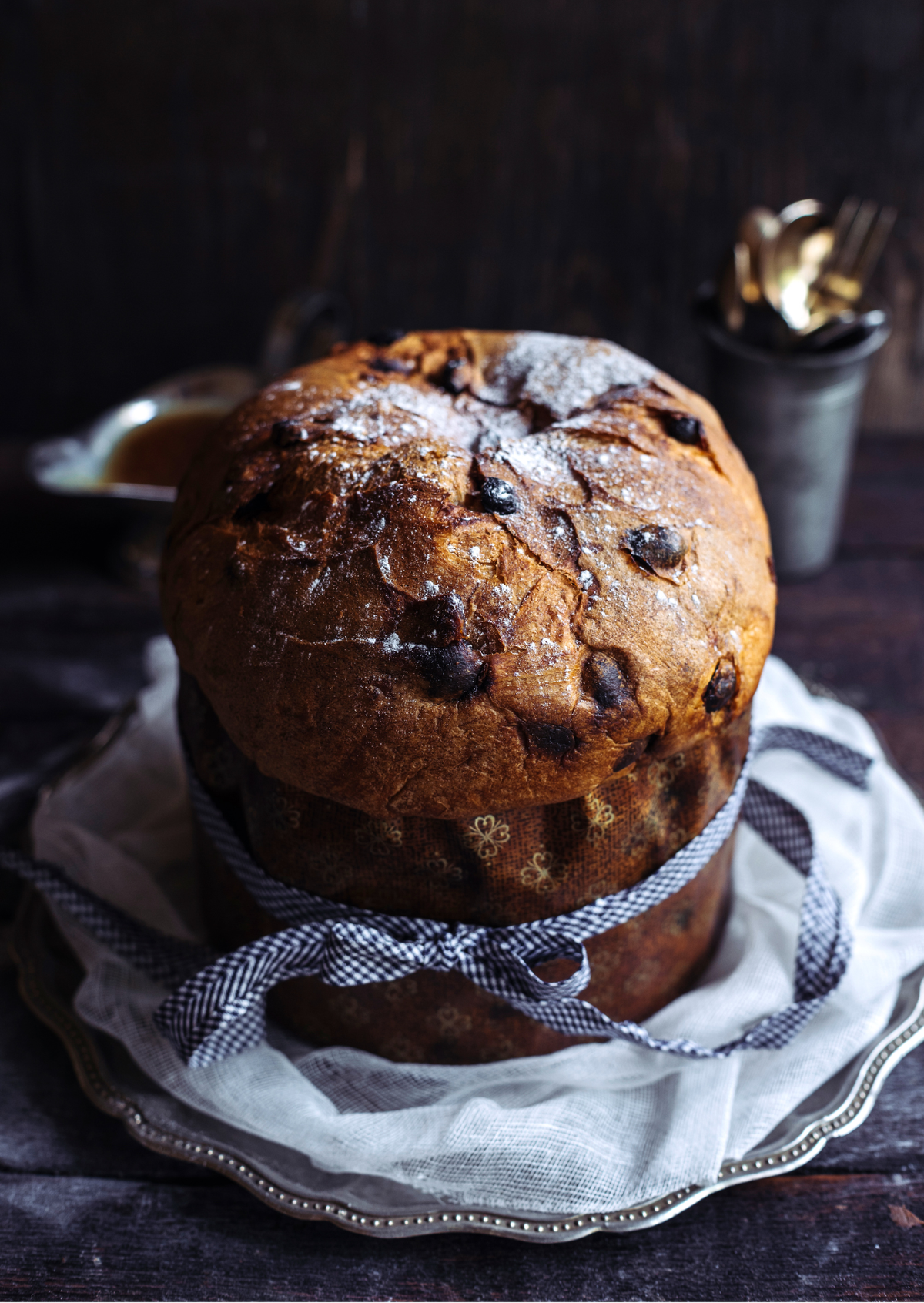 CHOCOLATE PANETTONE